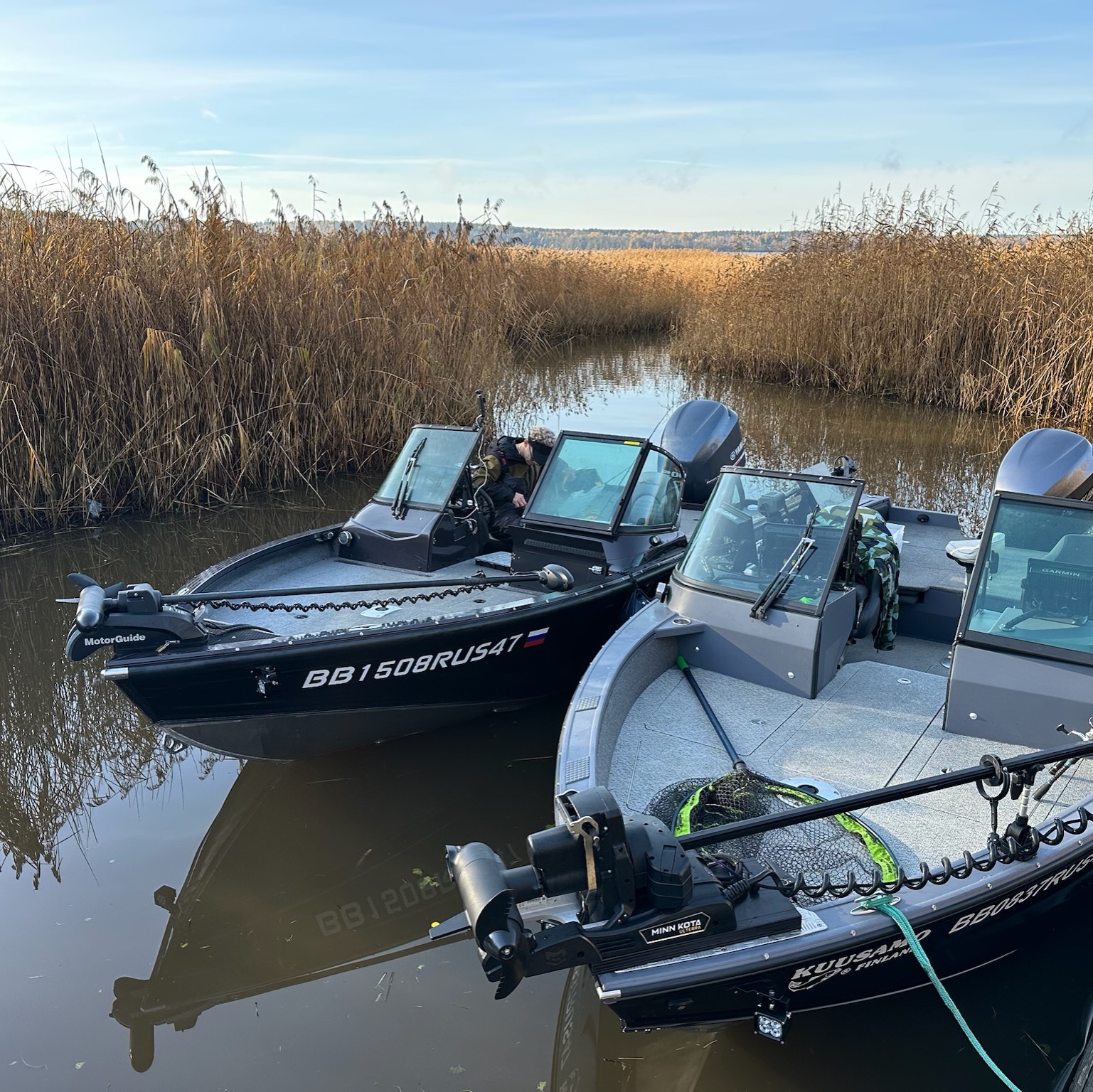 Иконка канала USB - обслуживание катеров и аэролодок в СПб