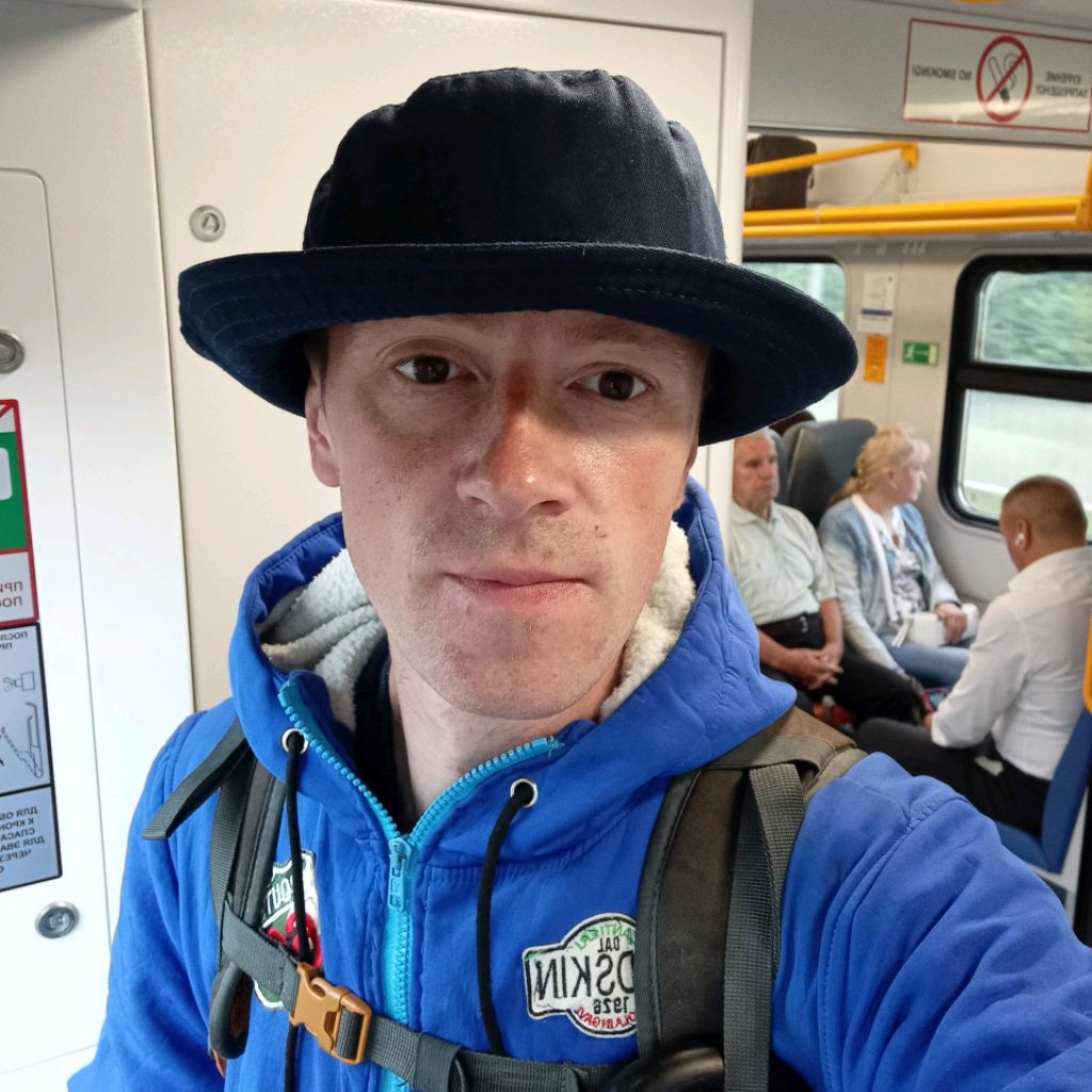 Иконка канала Душевный Димон(Димоныч)