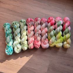 Иконка канала "Клубок про": Царская пряжа ручного окрашивания