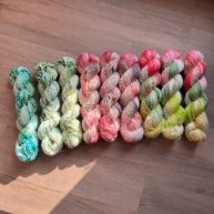 Иконка канала "Клубок про": Царская пряжа ручного окрашивания