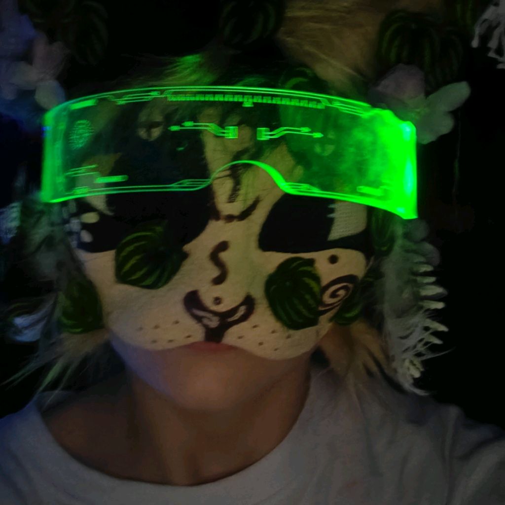 Иконка канала G𖤓ldi