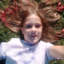 Иконка канала 🎀поня_поля🎀✅