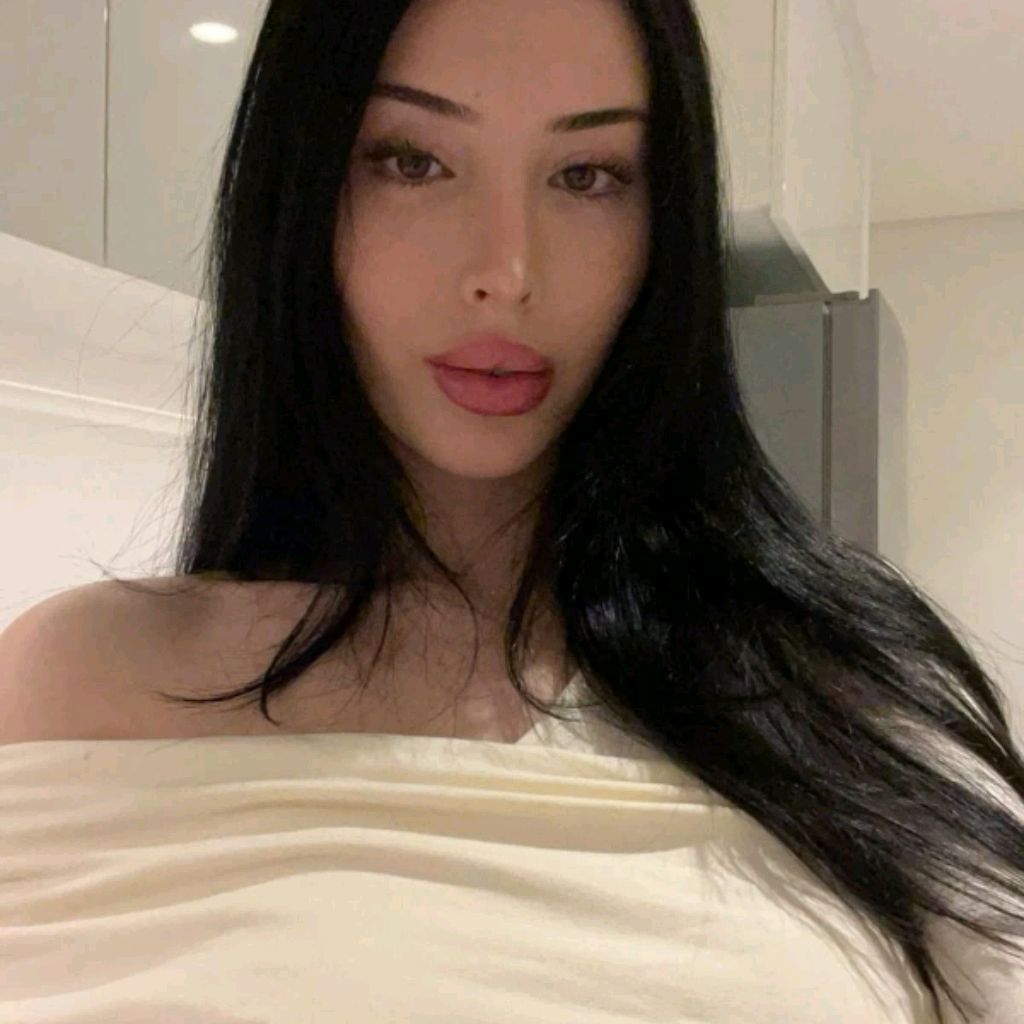 Иконка канала thewizardliz