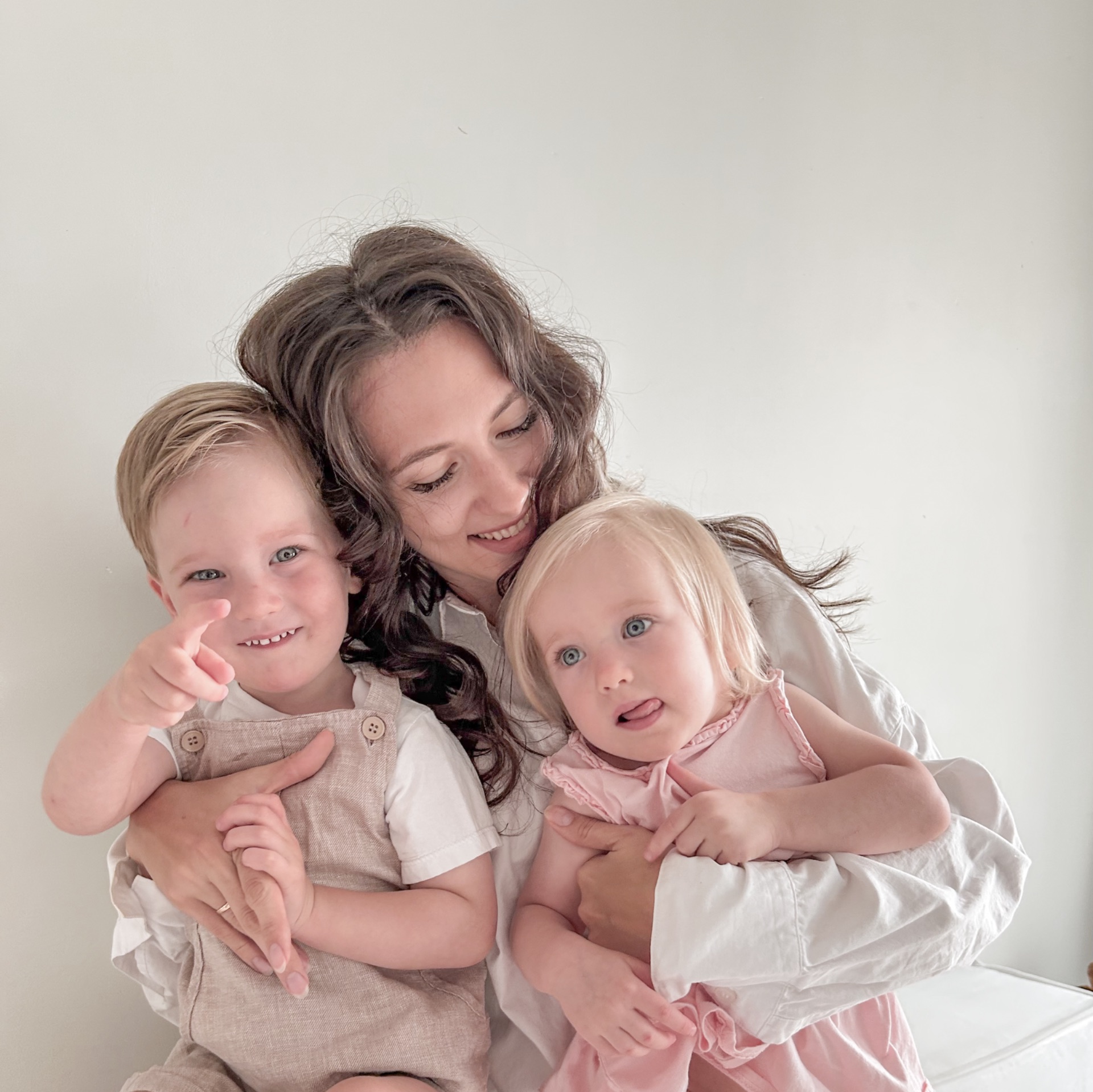 Иконка канала mamkadvoini