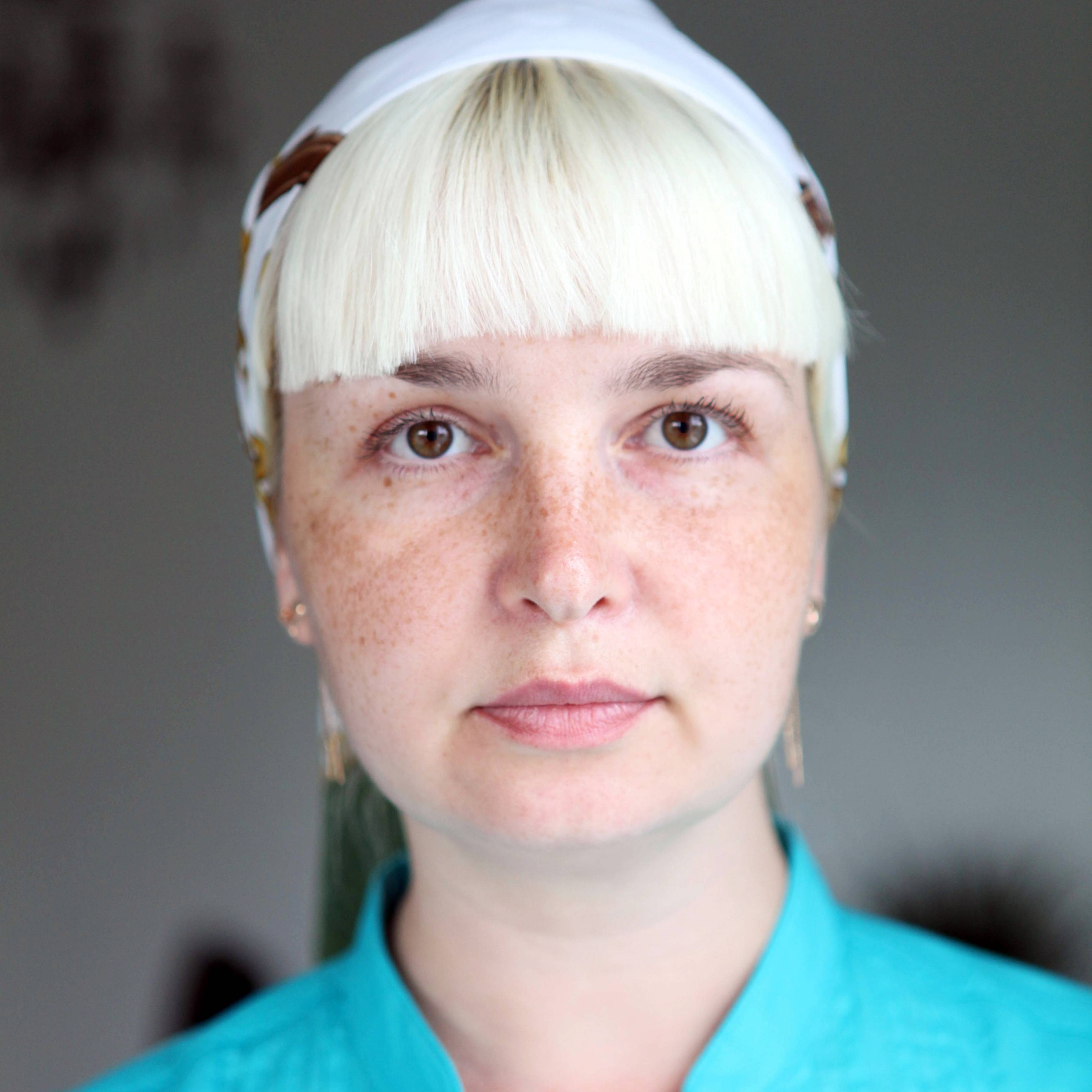 Не слипнется?": Юлия Ступак хочет съесть килограмм конфет и торт муравейник