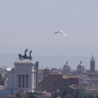 Иконка канала Fly and Travel