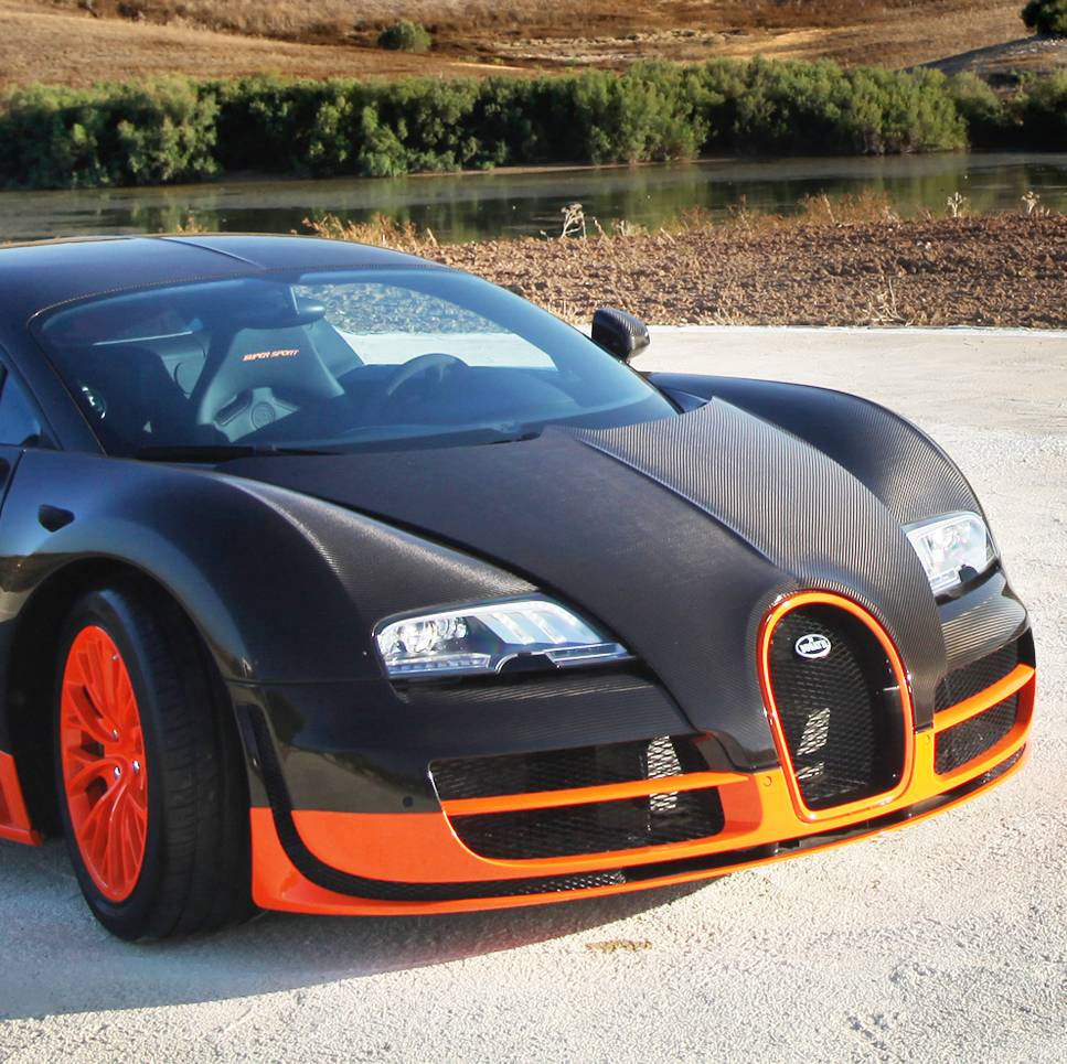 Какая машина иномарка лучше. Bugatti Veyron 16.4 super Sport. Bugatti Veyron 16.4 super Sport 2010. Bugatti Veyron super Sport. Бугатти Veyron super Sport.