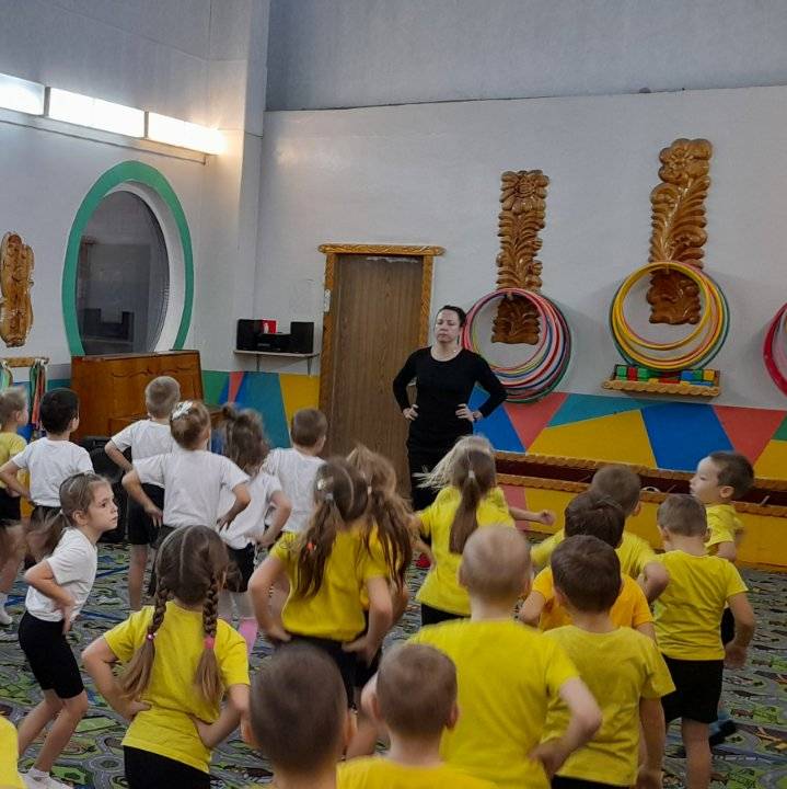 Иконка канала Инструктор по ФК Морозова Е.С. МБДОУ №223