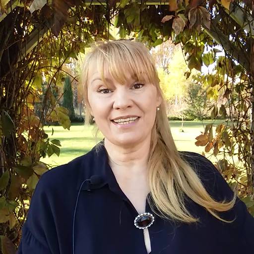 Иконка канала Сад, огород и зимняя теплица. Маша Васильева.