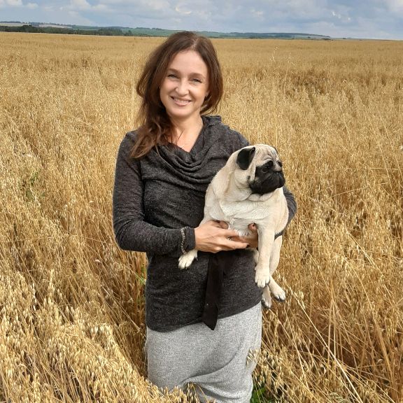 Два таролога и мопс. Смотрите видео онлайн, бесплатно