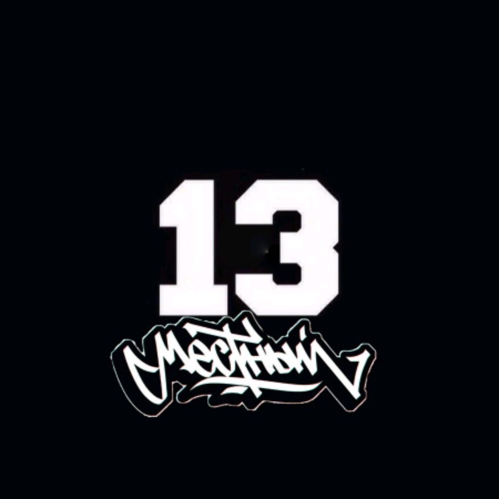 Красивые картины с цифрой 13. Число 13 на черном фоне. Красивое число 13. Число 13 на черном фоне. Картинки 13 к.