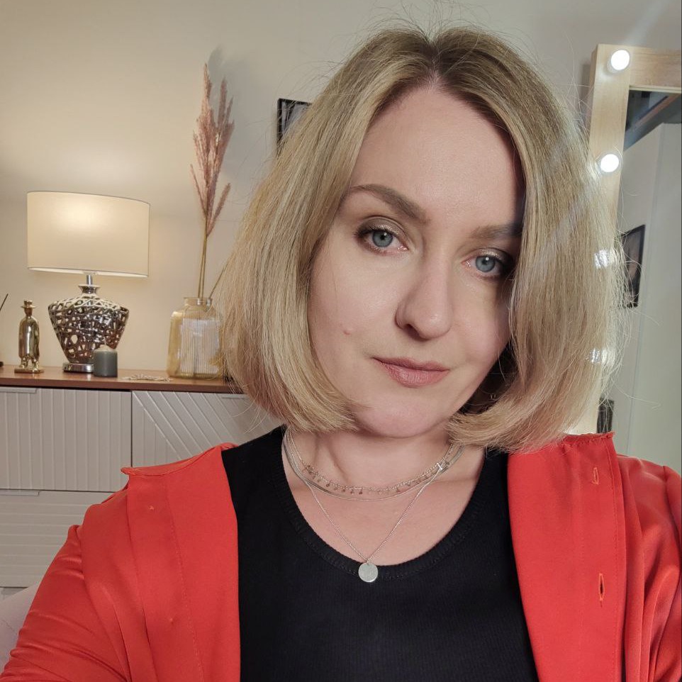 Иконка канала Полина Задирако - психолог, бизнес-трекер