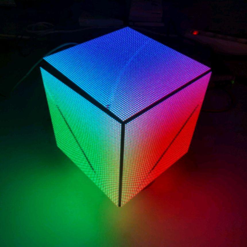 Куб россии. Светодиодный куб 16х16х16. Световой куб. Разноцветный куб. Светящийся куб огромный.