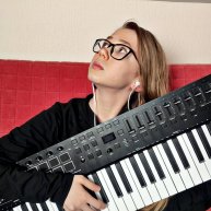 Иконка канала Полина Левченко