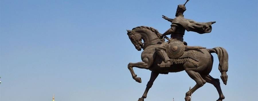 Азамат Файзиев