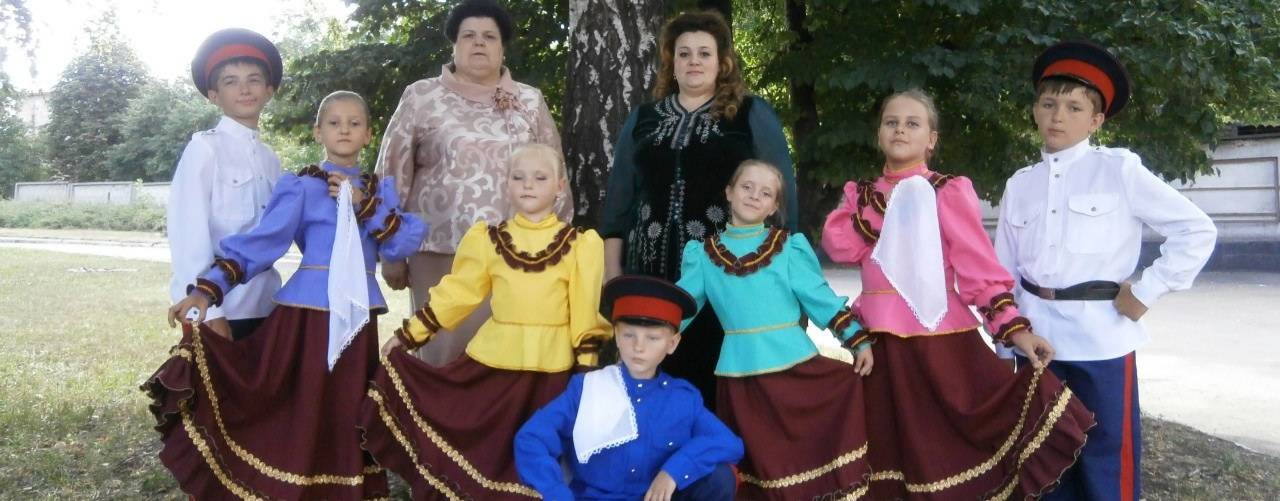 Ансамбль народной песни СЛОБОДКА город Стаханов