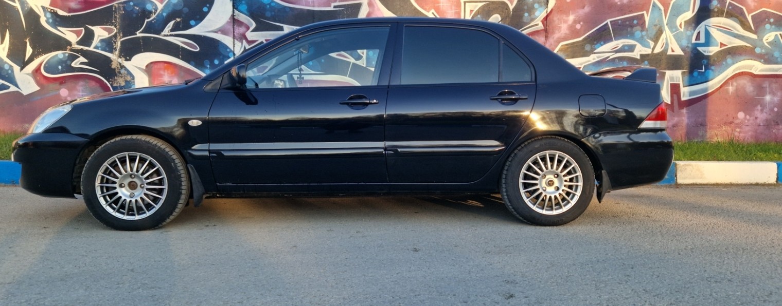 Lancer drive 900