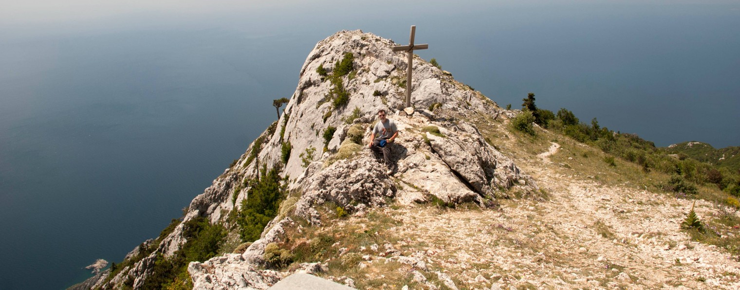 АНАТОЛИЙ ГЛАЗЫРИН