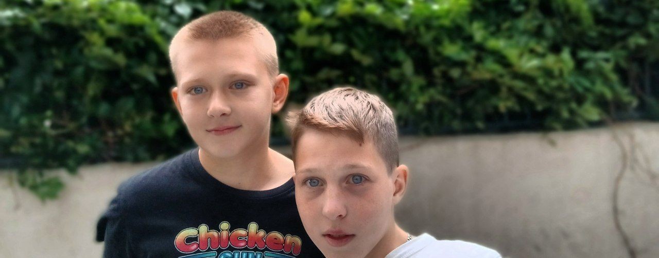 Братья ARNT