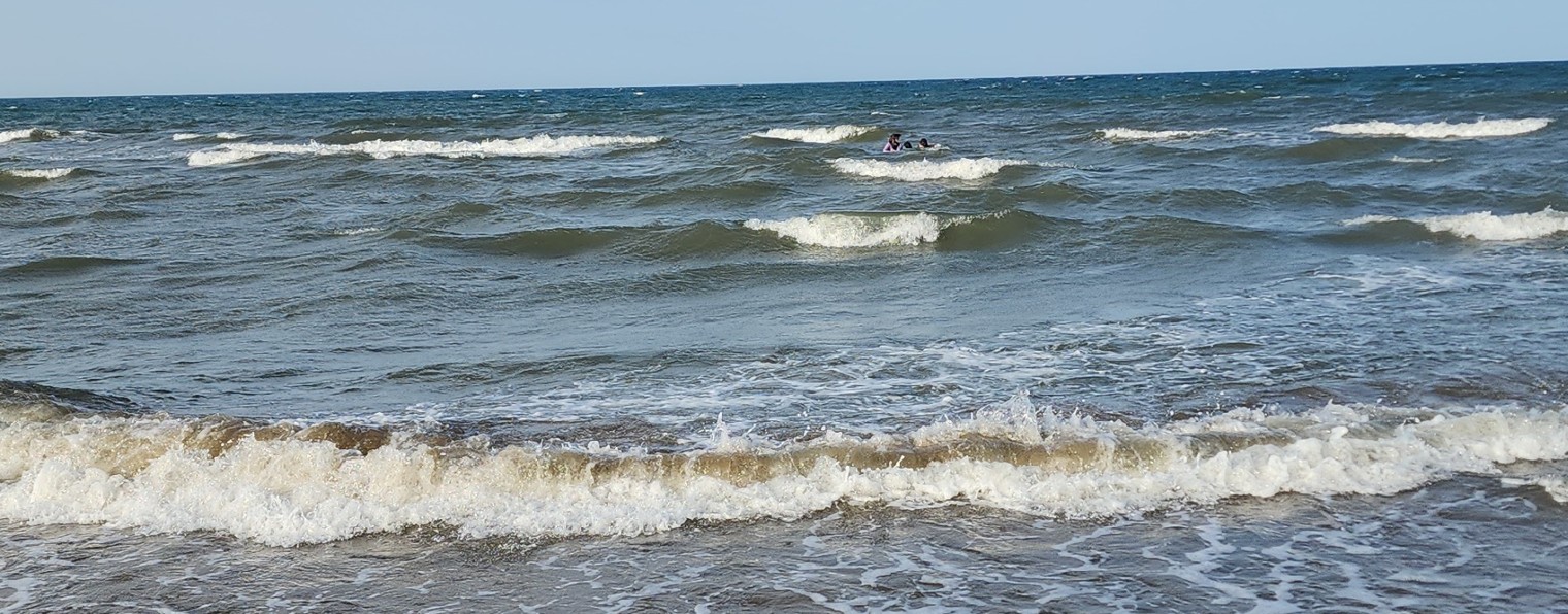 КРАСНЫ
