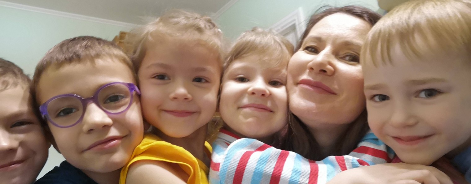 Детский клуб Мамина школа Хабаровск