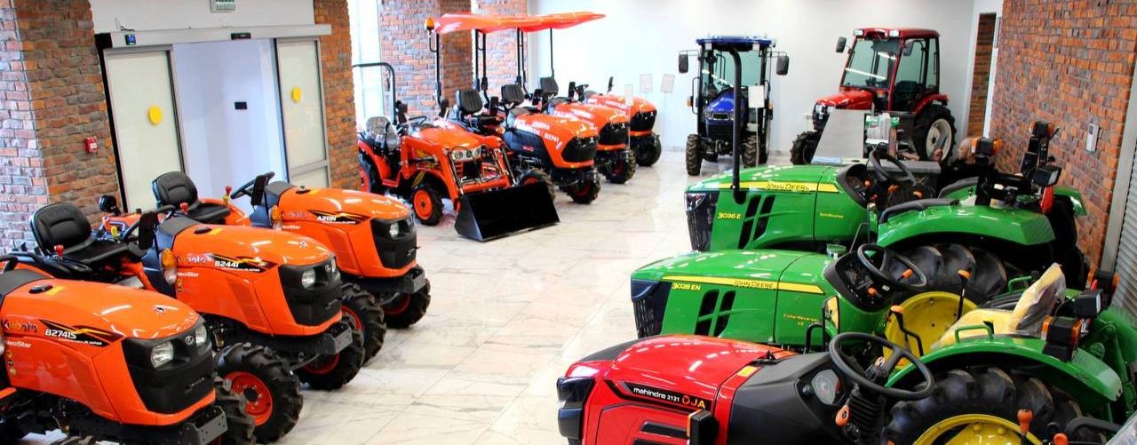 Тракторный салон