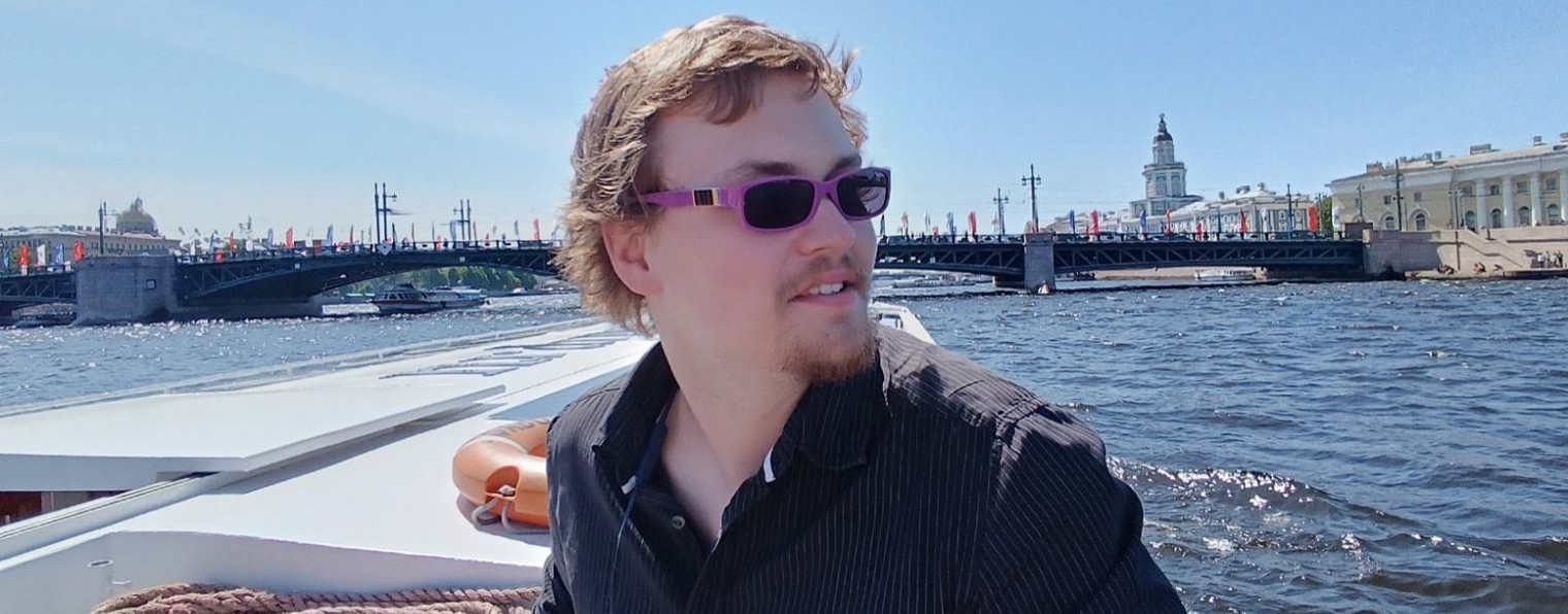 Саша Сервис И Причастные