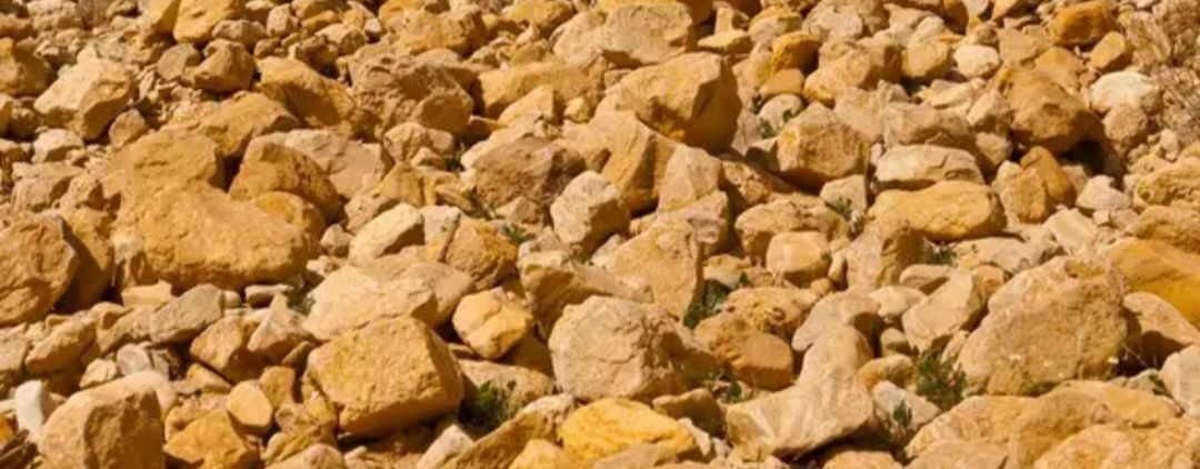 "ПОЮЩИЕ КАМНИ" (ВАИ)