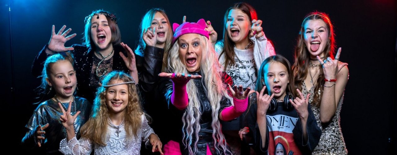 Елена Петрова