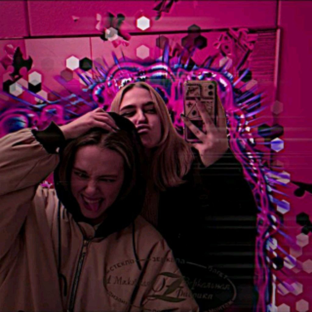 Даша И Соня Роблокс 🍔🍿😍😎😜