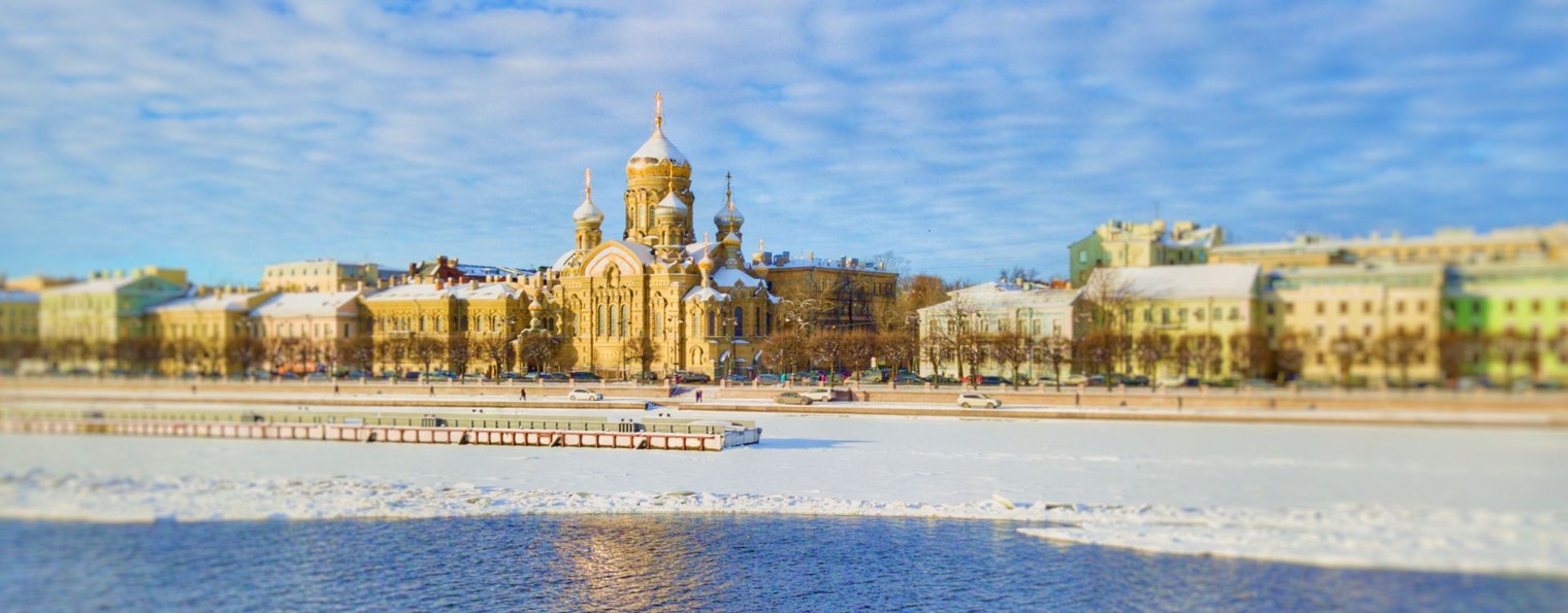 ОПТИНСКОЕ ПОДВОРЬЕ В САНКТ-ПЕТЕРБУРГЕ