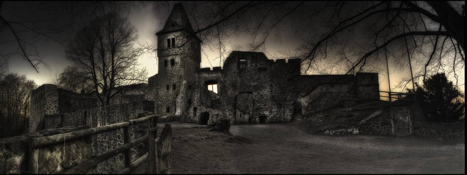 Хэллоуин в Германии замок Франкенштейна