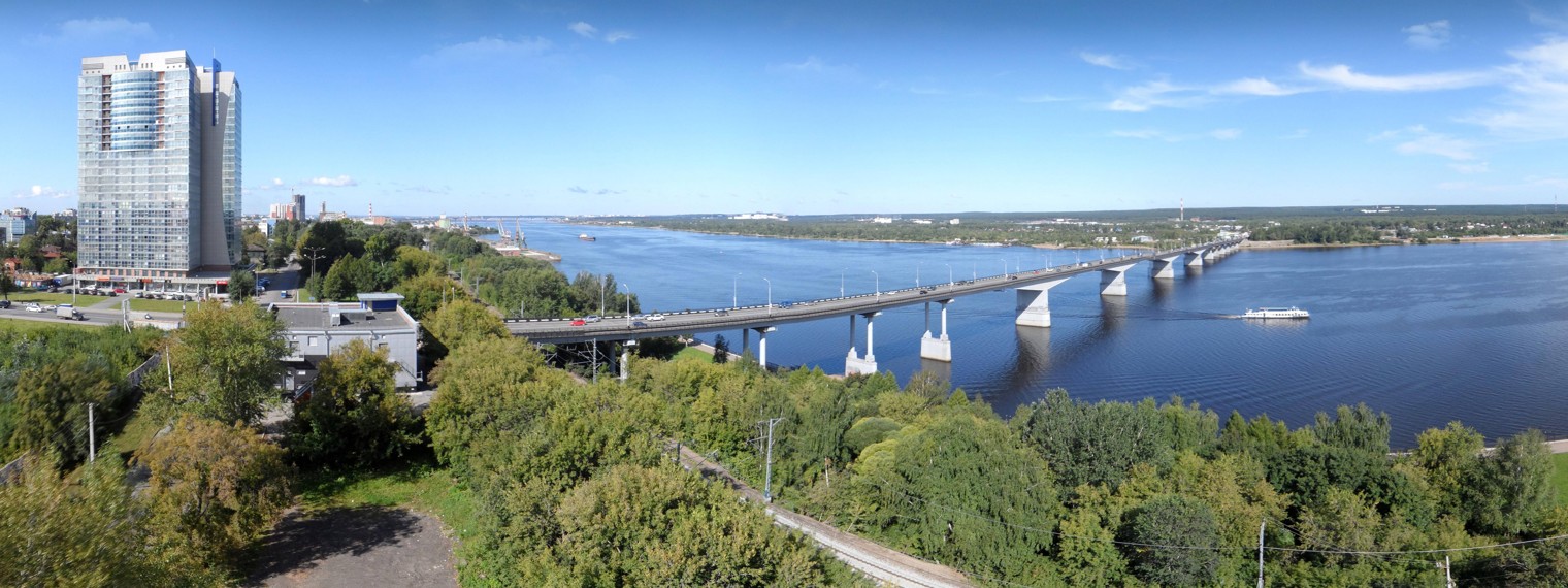 Александр Тарханов