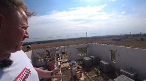 ? Монолитный пояс, армопояс на доме из газоблока.