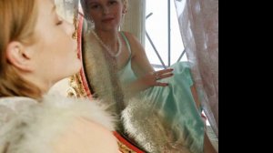 105. Мне зеркальце шепнуло... Стихи Ирены Булановой