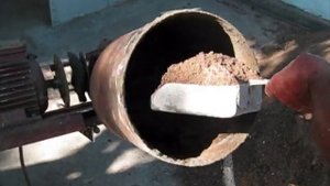 Самодельная мини-бетономешалка (Homemade mini concrete mixer)