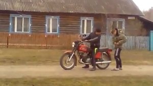 ИЖ Юпитер на дыбы,или как катапультироваться с ижа