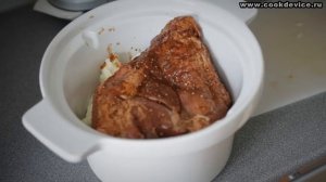 Мясо с овощами в медленоварке.