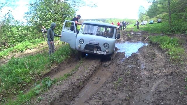 Off-road для стандарта "Вдоль Вашаны весной-2022", часть 2, и все таки нашли грязь!!!! смотреть онлайн