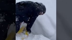 Сноубордисты в Сочи спасли ребёнка, попавшего в снежную расщелину