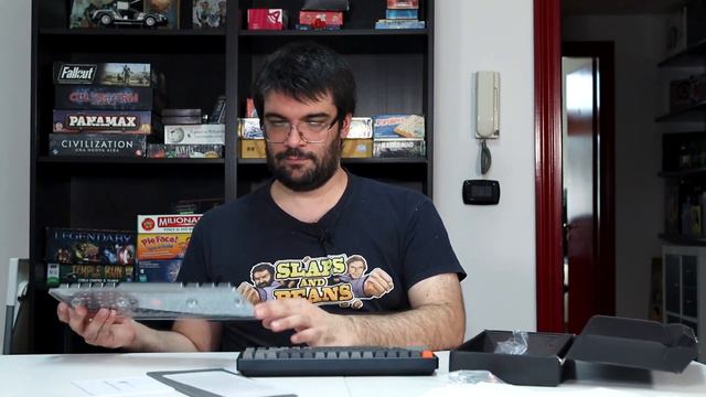 KEYCHRON k2 - 70€ per una Tastiera Wireless Bluetooth Low Profile RGB Meccanica PC MAC ecc ecc смотреть онлайн