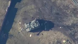 Военкоры показали поражение американской 155-мм САУ M109 российским БПЛА «Ланцет» | новости сегодня