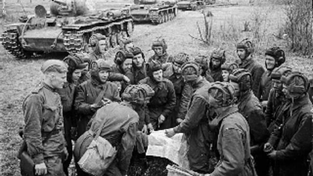 В честь праздника Победы смотреть онлайн