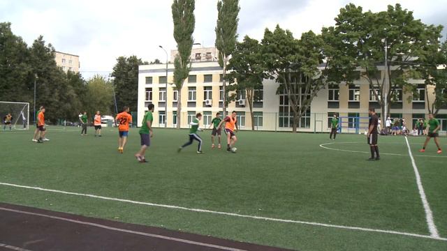 МФЛ OPEN 2015 четвертьфинал ФК Высота - Orange Band часть 4 смотреть онлайн