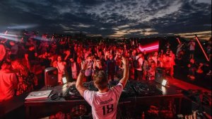 PAUL OAKENFOLD melodic DJ set on the #budboat, Moscow