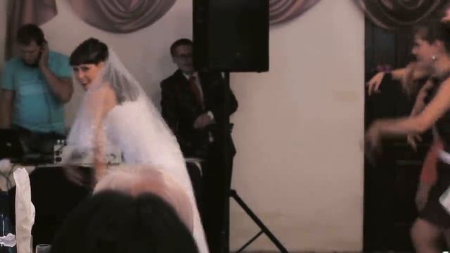 Танцы,танцы,танцы...или как надо зажигать на свадьбе