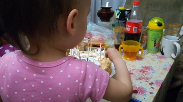 С Днём Рождения Любимая Мама и Жена. Лизе 26 лет))) смотреть онлайн