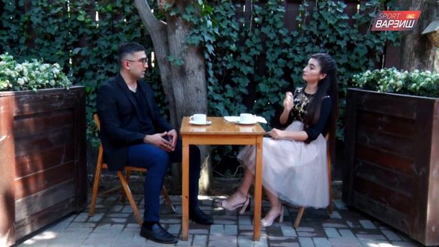 За чашкой кофе / Фируз Хасанов смотреть онлайн