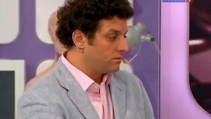 Чем вредна краска для волос? Какая лучше и как наносить в домашних условиях