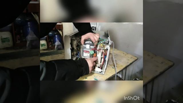 Ремонт микроволновки LG СВОИМИ РУКАМИ!!! Почему искрит СВЧ. смотреть онлайн